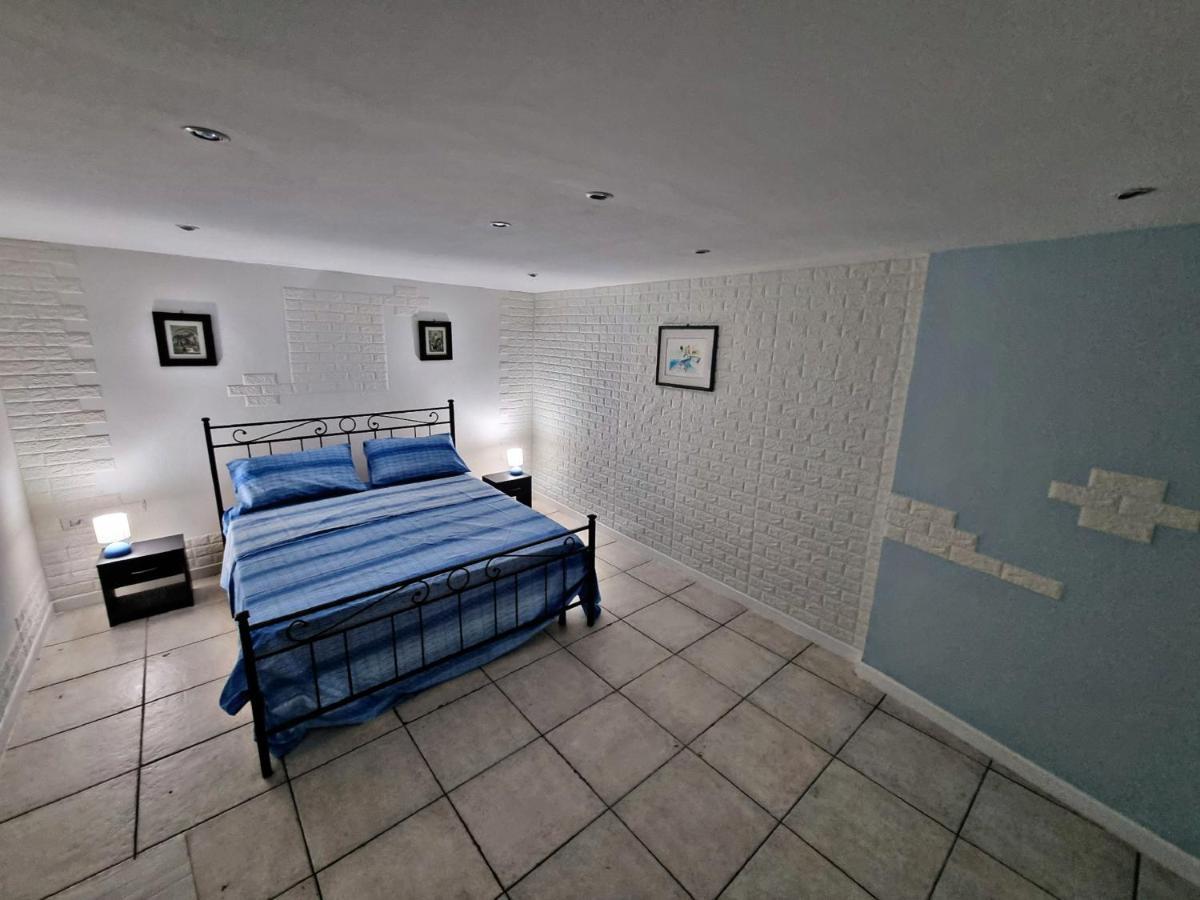 Manfredi Home Bari Extérieur photo