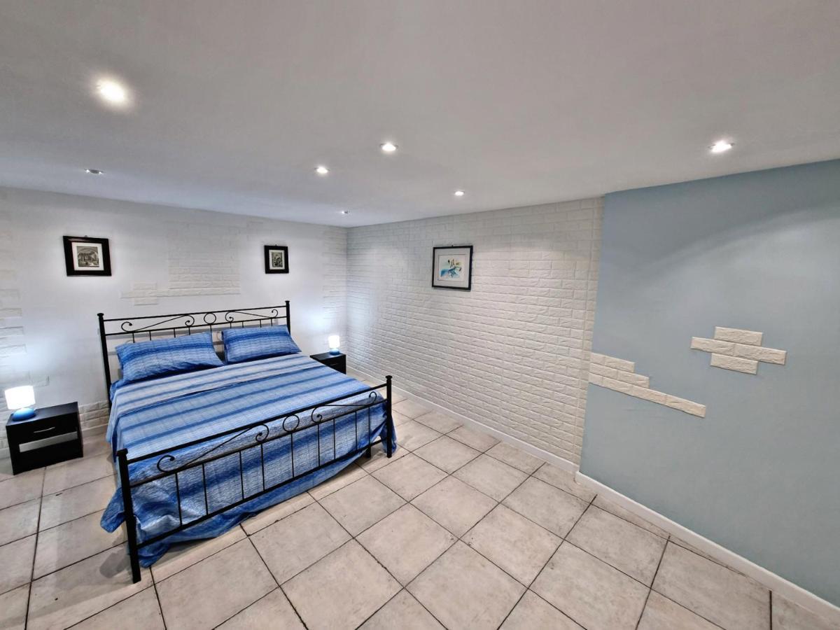 Manfredi Home Bari Extérieur photo