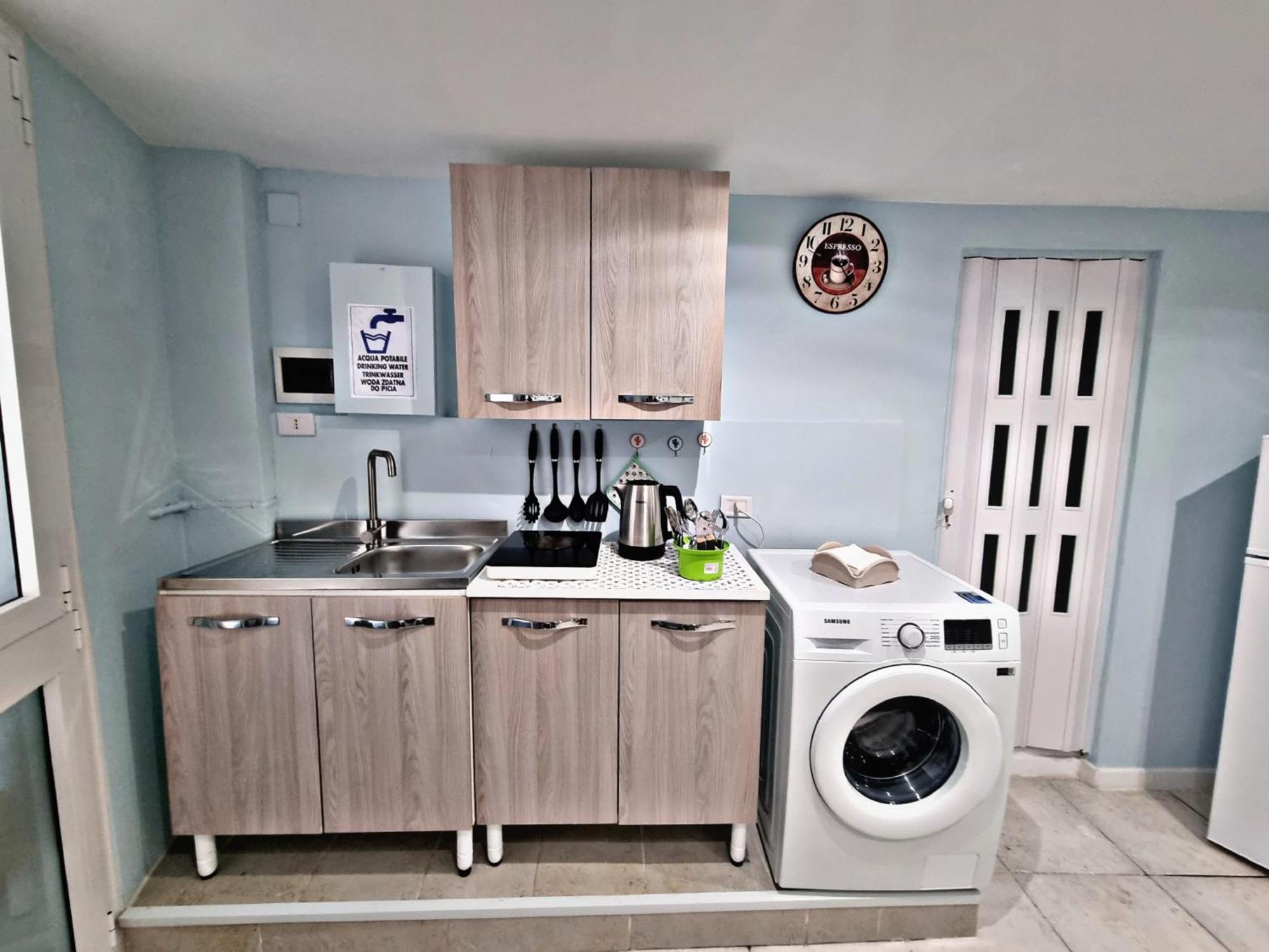 Manfredi Home Bari Extérieur photo